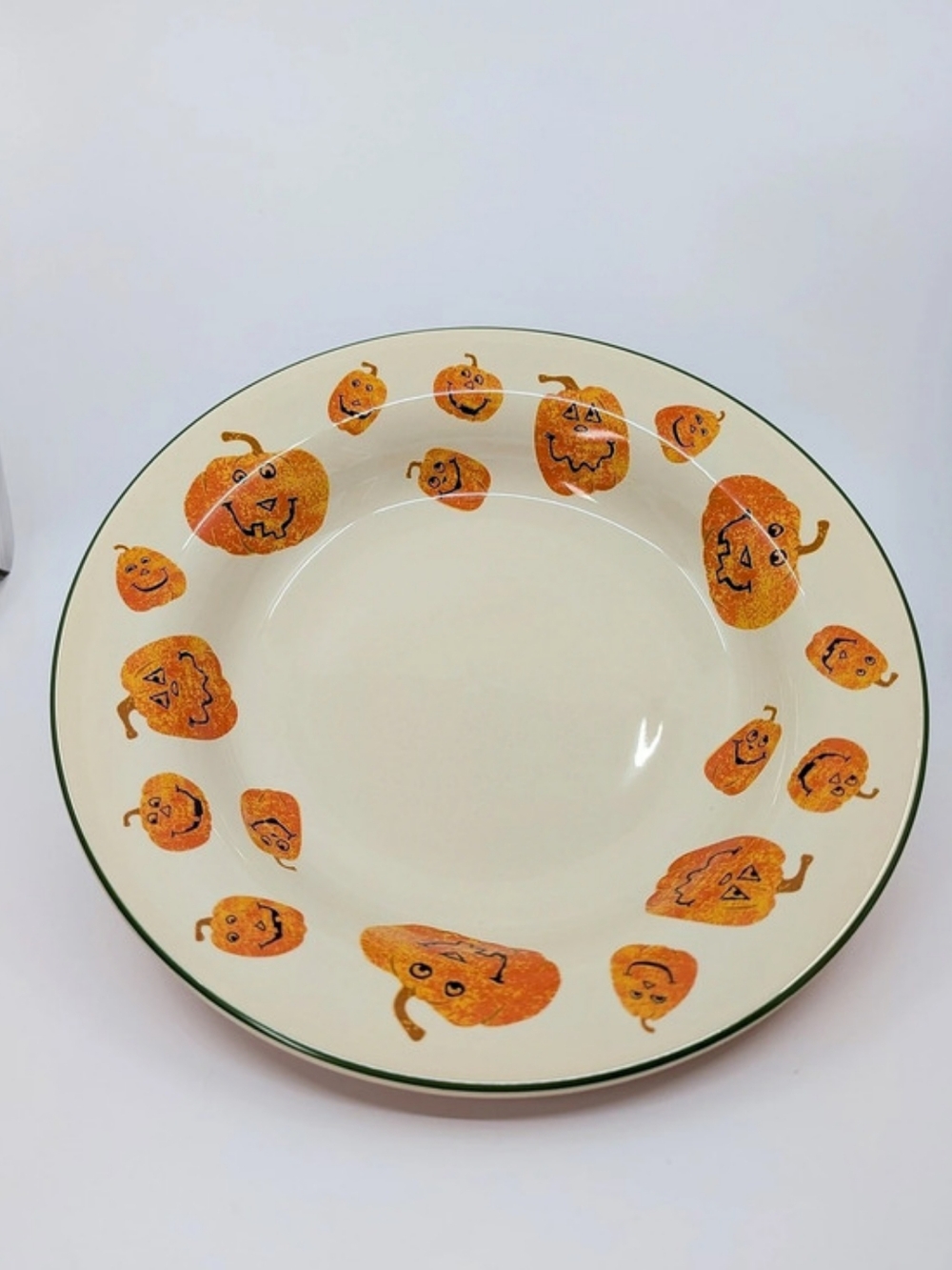 Longaberger Pottery Halloween Treats Bowl, Pumpkin Jack-o'-lanterns Cream/Orange